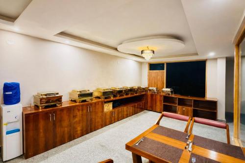 Nhà bếp/bếp nhỏ tại Snow Apple Resort by West Western - Central Heated Room and Air Cooled