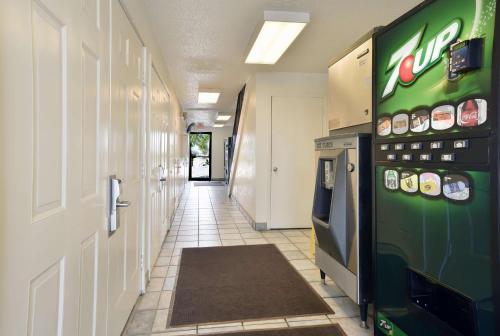 Φωτογραφία από το άλμπουμ του Motel 6-Saint Joseph, MO σε Saint Joseph
