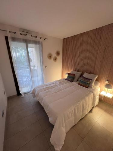 Appartement 1 Chambre - Rue D'Antibes #108
