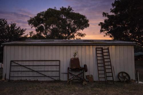 Východ nebo západ slunce při pohledu z apartmánu nebo okolí