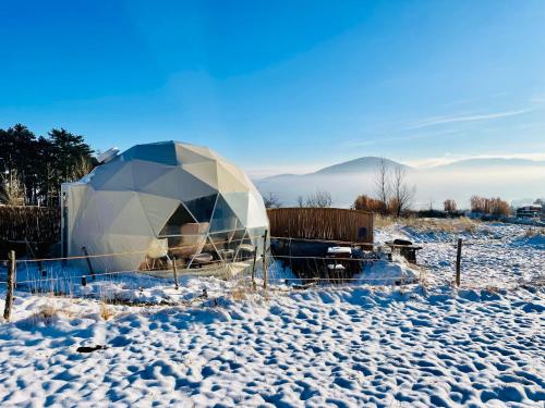 Glamping Hohe Wand - Kuppelzelt "Bergblick2 mit Sternenfenster