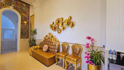 Posezení v ubytování Little Castle Da Lat Mosaic Garden Suite