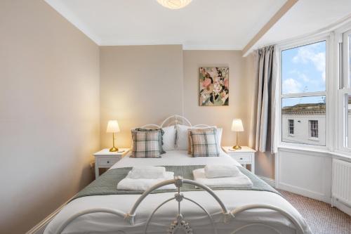 Spacious - Central - King Beds - Fast Wi-Fi photo 25