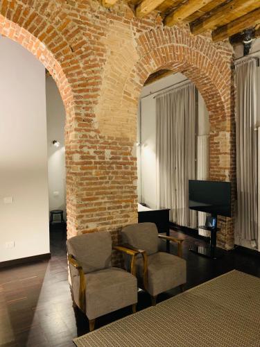 Hostmate - Milano - Arco della Pace Experience