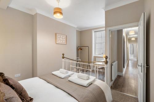Spacious - Central - King Beds - Fast Wi-Fi photo 21