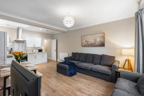 Spacious - Central - King Beds - Fast Wi-Fi photo 32