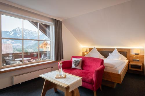 Postel nebo postele na pokoji v ubytování Wohlfühlhotel Berwanger Hof