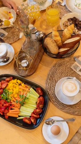 Đồ ăn tại/gần quán trọ