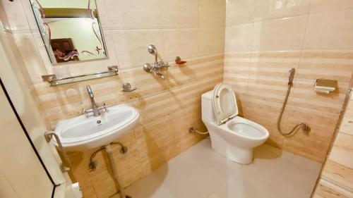 Et badeværelse på Passion Nepal Eco Lodge