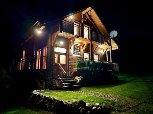 Chata pri lese v Bobroveckej doline, Zapadne Tatry