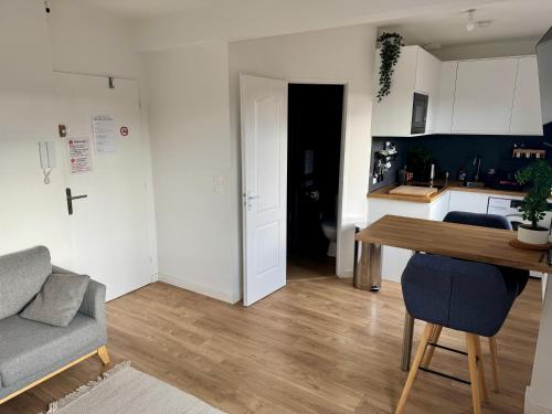 Dapur atau dapur kecil di Studio Trinité - Quartier des Carmes