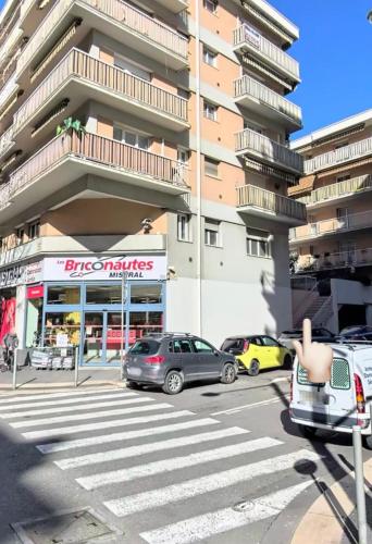 Appartement cosy parking public !