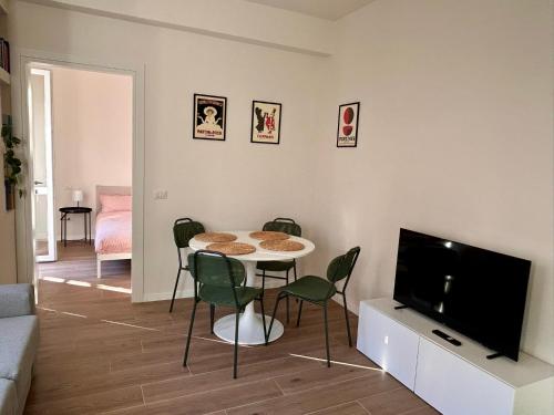 Modern and bright house 20 minutes from the Duomo