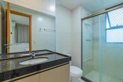 Et badeværelse på Mana Beach Experience Muro Alto By Carpediem