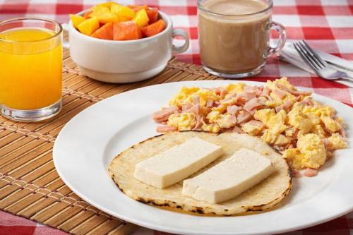 Đồ ăn tại/gần khách sạn