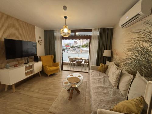 Cactus Sombrerudo- bright apartment next to Yumbo