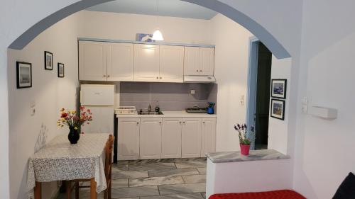 Afbeelding uit fotogalerij van Akrogiali studios in Donoussa