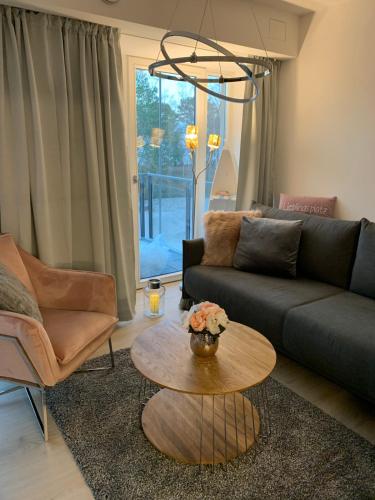 Stylische FeWo direkt am Strand mit Balkon und saisonalem Strandkorb photo 19