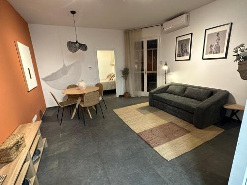 Apartment Eixample Dret Aragon - Sardenya
