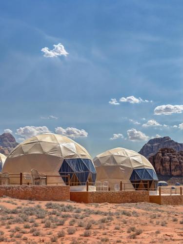 Rum Paradise luxury camp& BUBBLE
