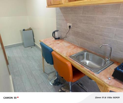 Cuina o zona de cuina de DEEN HOLIDAY ap