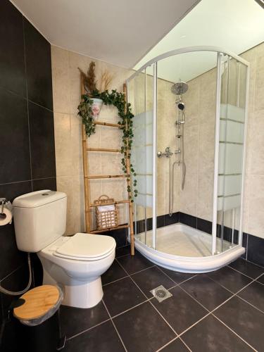 Et badeværelse på Family's home Trikala