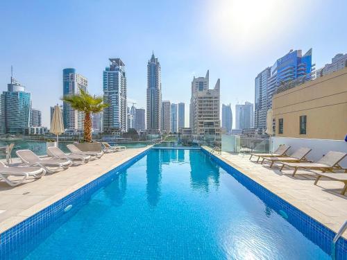 Ultra Luxury Dubai Marina I LIV Residence photo 3