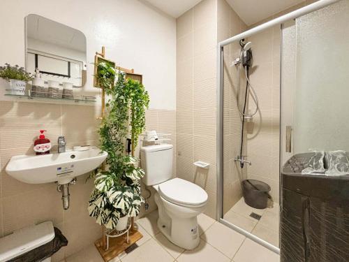 Et badeværelse på Nuvali Sta Rosa Laguna