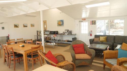 Et opholdsområde på Cedar Springs Retreats