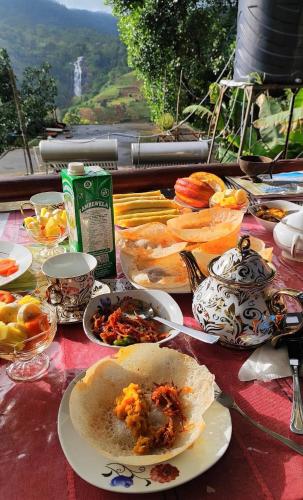 Mad på pensionatet eller i nærheden