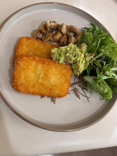 Jídlo v motelu nebo okolí