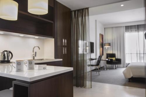 Posezení v ubytování Centro Shaheen Jeddah by Rotana
