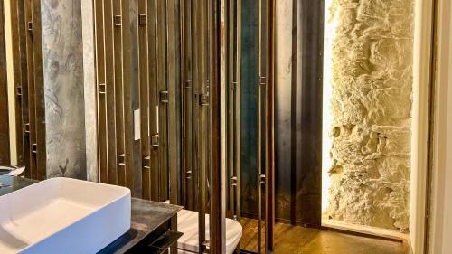 Et badeværelse på Boutique Hotel Cordial Galdós Jardín