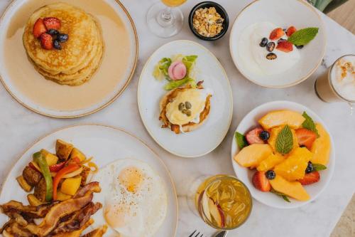 Jídlo v rezortu nebo okolí