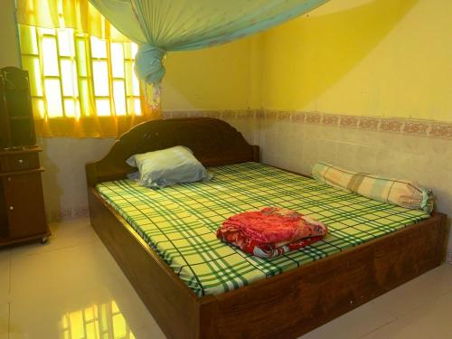 សុខ ស្រីមុំ Sok Sreymom Homesty