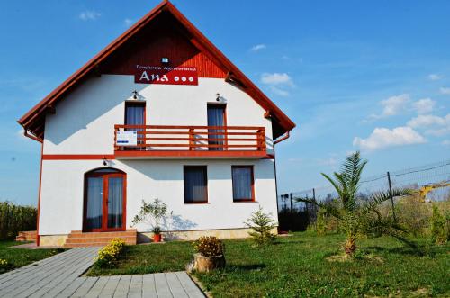 Afbeelding uit fotogalerij van Pensiunea Ana in Odoreu