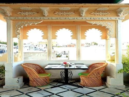 Foto da galeria de Hotel Janak Niwas em Udaipur