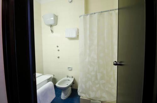 Koupelna v ubytování Grand Hotel Helios