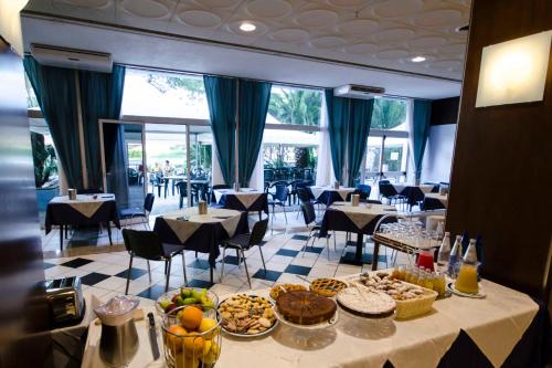 Fotografie z fotogalerie ubytování Grand Hotel Helios v destinaci Tarquinia