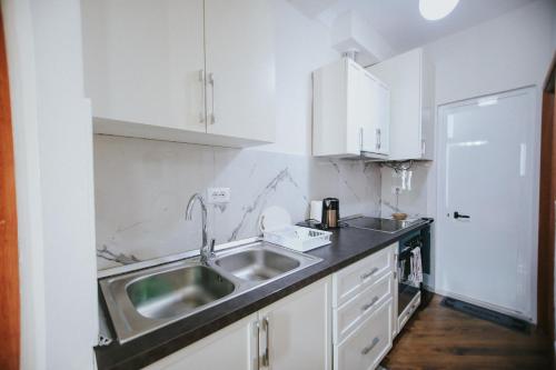 Køkken eller tekøkken på Villa Reve de Tirana