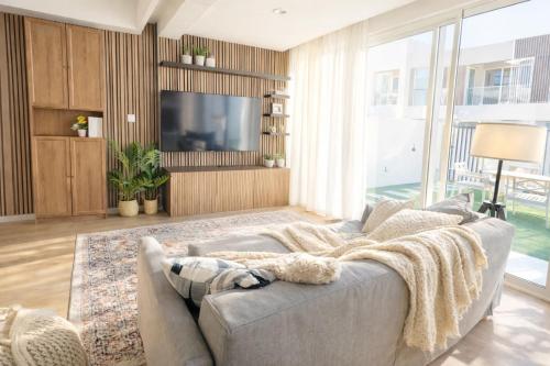 COZY 3 Bedroom Villa in a Calm Neighborhood in Dubai