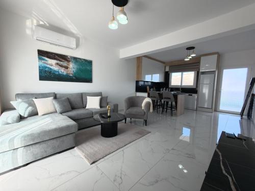 Chic Sunset Apartment with Terrace