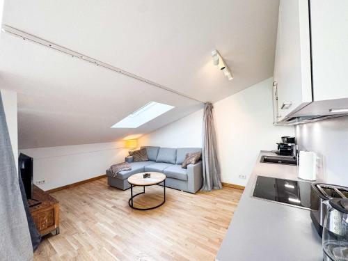 Kuchyň nebo kuchyňský kout v ubytování Eiswerder - Inselwohnung in der Havel mit Balkon