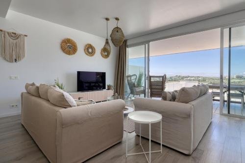 Stunning Three Bedroom Townhouse with Great Views!