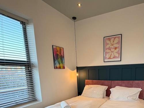 Central - Free parking- Sleeps 6 - Stylish Apt photo 15