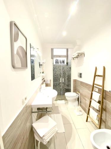 “Suite Home Vaticano City”
