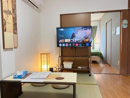 NIDO Tsuruhashi Station Apartment Japanese Style Cottage Near Korean Commercial Street Hot Spring Bath Direct to Namba Shinsaibashi Dotonbori Kintetsu Direct to Nara