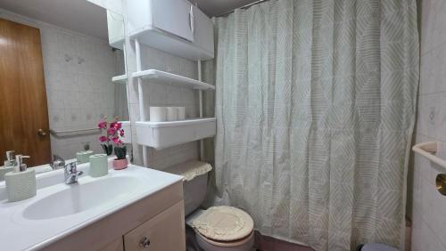 Koupelna v ubytování Oceana Suites Villarica