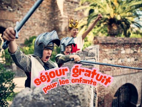 Gæster der bor på Chateau isigny "Boutique" & Séjour Romantique & Charme