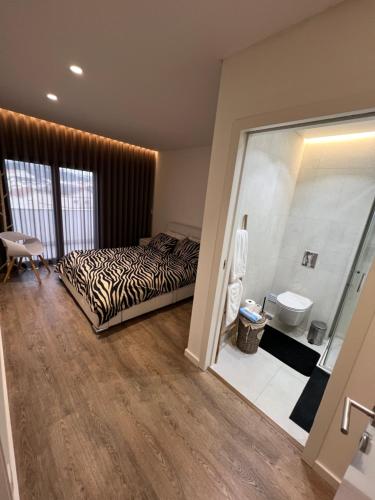 Et badeværelse på Apartamento T2 - Leiria